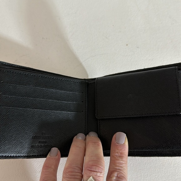 Vintage Louis Vuitton Red Leather Billfold Wallet - Picture 2 of 4